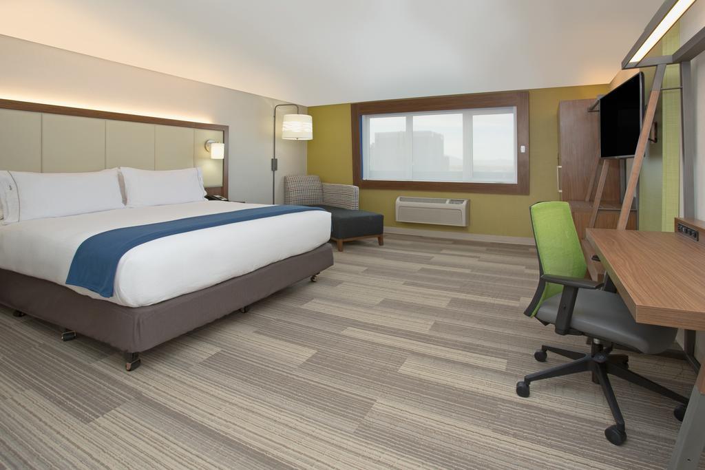 Holiday Inn Express&Suites Pahrump Zimmer foto